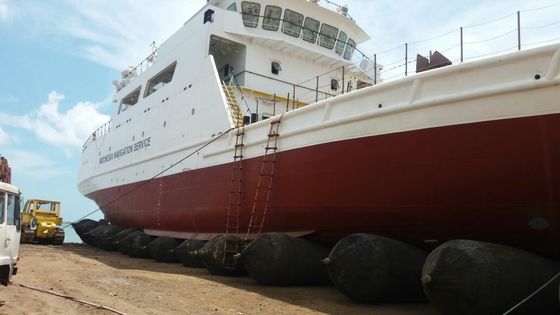 Peluncuran Kapal Dan Mengangkat Airbag Karet Laut 1.2m * 15m