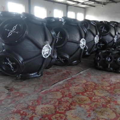 GL ABS 0.08Mpa Yokohama Bumper untuk Kapal Pesiar Air Diisi Bumper