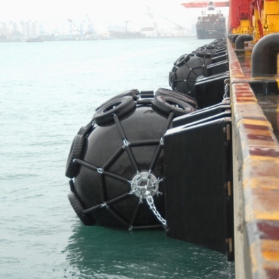 Ship Bumpers Inflatable Marine Rubber Fender Untuk Kapal Berthing Dan Mooring