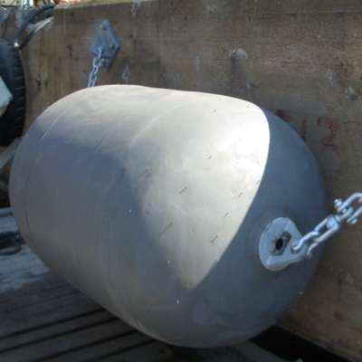 Pelindung Dermaga Marine Floating Foam Diisi Fender