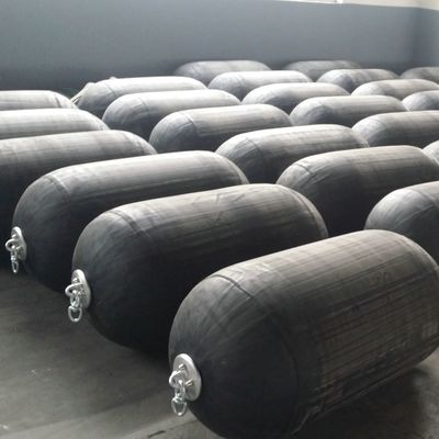 Yokohama docking fender pneumatic floating rubber fender untuk pengiriman