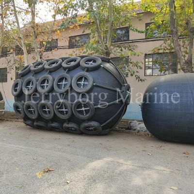ISO17357 Floating Pneumatic Yokohama Type STS Rubber Fender untuk Perahu