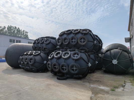 50Kpa 80Kpa Marine Yokohama Pneumatic Type Rubber Fender Untuk Docking Boat