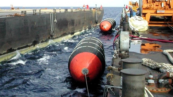 Bumper Laut Diisi Busa EVA Berkualitas Baik Untuk Pelabuhan Dan Perahu