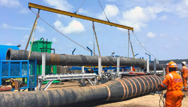 .OCIMF GMPHOM 2009 Standard Floating Hose dengan Satu Ujung Diperkuat Untuk Bahan Bakar Cair Gas Alam
