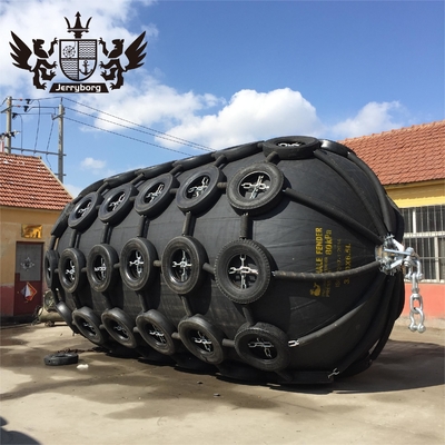 ISO 17357 Standar 50kPa/80kPa Fender Karet Yokohama Dengan Ban dan Rantai Fender Terapung Laut