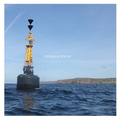 Pelayaran Kelautan Floating Steel Navigation dengan Panel Surya dan Lampu LED