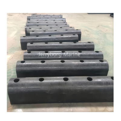 Fender karet tipe D untuk kapal besar dan kapal kargo