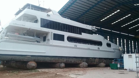 Airbag Karet Laut Kapasitas Besar Kapal Silinder Peluncuran Airbag