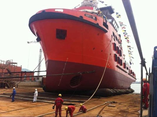 Kapal Penghemat Tenaga Kerja Meluncurkan Kantong Udara Penyelamatan Laut Karet