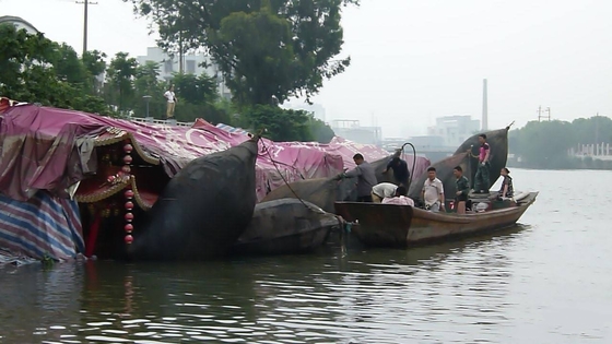 Ringan 1.2m * 15m Kapal Menyelamatkan Kantong Udara Karet Tiup