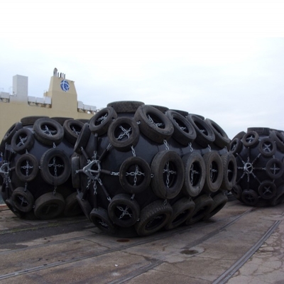 ISO17357 Pneumatic Fender untuk Kapal Selam Elastisitas Besar Drifting Floater