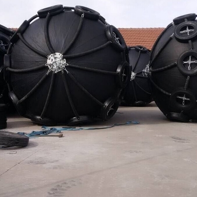 Fender Apung Laut Perlindungan Kapal