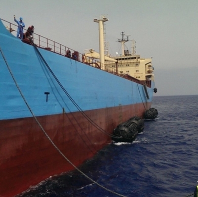 ABS CCS Tekanan Tinggi Floating Yokohama Pneumatic Rubber Fender Untuk Perahu
