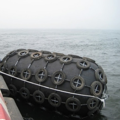 ISO17357 Anti - Explosion Pneumatic Fender Untuk Kapal Selam Marine Floater