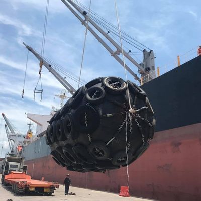 Pneumatic Fender Type I untuk Collision Defense Air Block Berthing Bumper