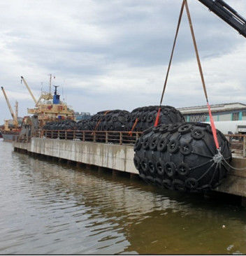 EU ABS Yokohama Rubber Fender untuk Fender Docking Kinerja Tinggi Tugboat