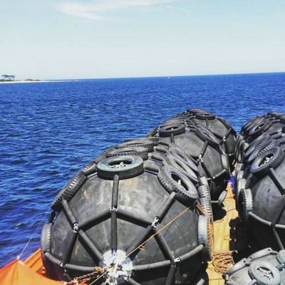 ISO17357 50 kpa 80 kpa STS STD Yokohama Pneumatic Floating Rubber Fender