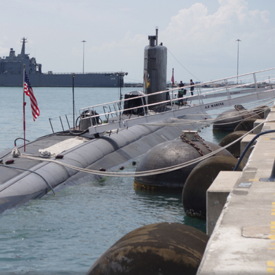 3.3m * 6.5m Pelindung Kapal Selam Marine Hydro Pneumatic Fender
