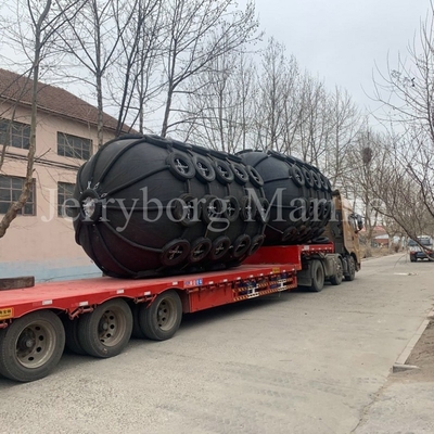 ISO17357 Floating Pneumatic Yokohama Type STS Rubber Fender untuk Perahu