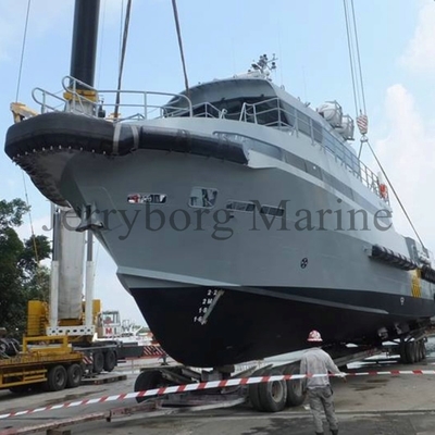 Tugboat Fender Marine Safety Workboat EVA Foam Filled Fender untuk Perahu