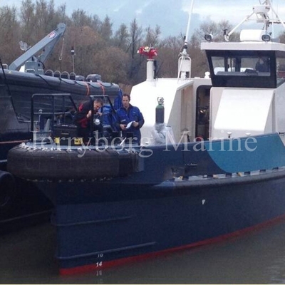 Tugboat Fender Marine Safety Workboat EVA Foam Filled Fender untuk Perahu
