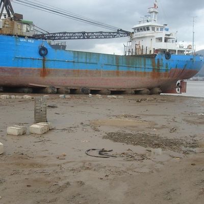 Peluncuran Kapal Tas Rol Karet Alam Airbag Karet Mengambang Laut Buatan China